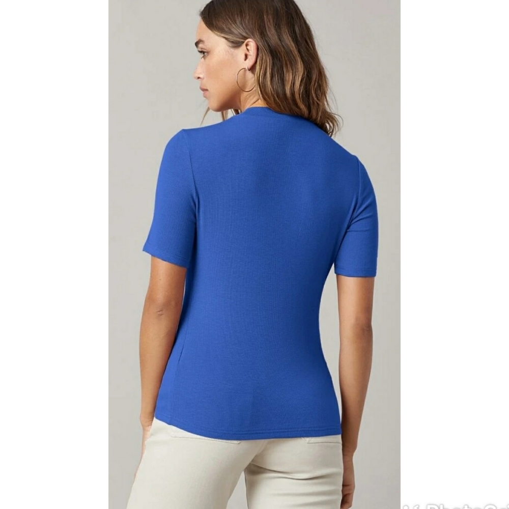 Solid Rib Knit Tee - Picture 3 of 3